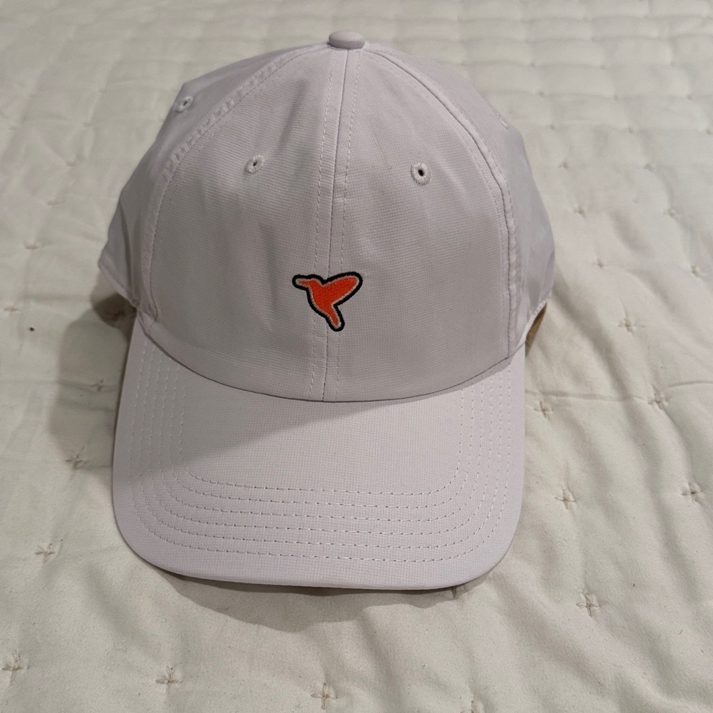 Birddogs White Tech Hat NWOT